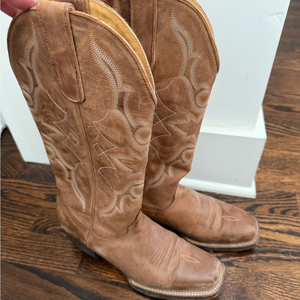 Classic Tan Western Knee-High Leather Boots